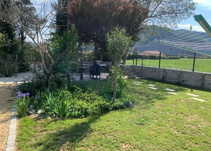 Mon Paradis * Vallon-Pont-dʼArc